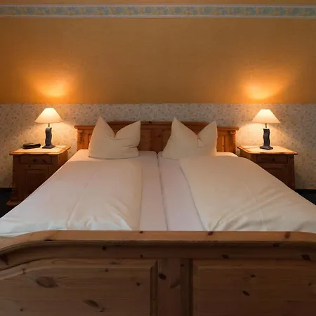 Bauernstuben Hotel 3*